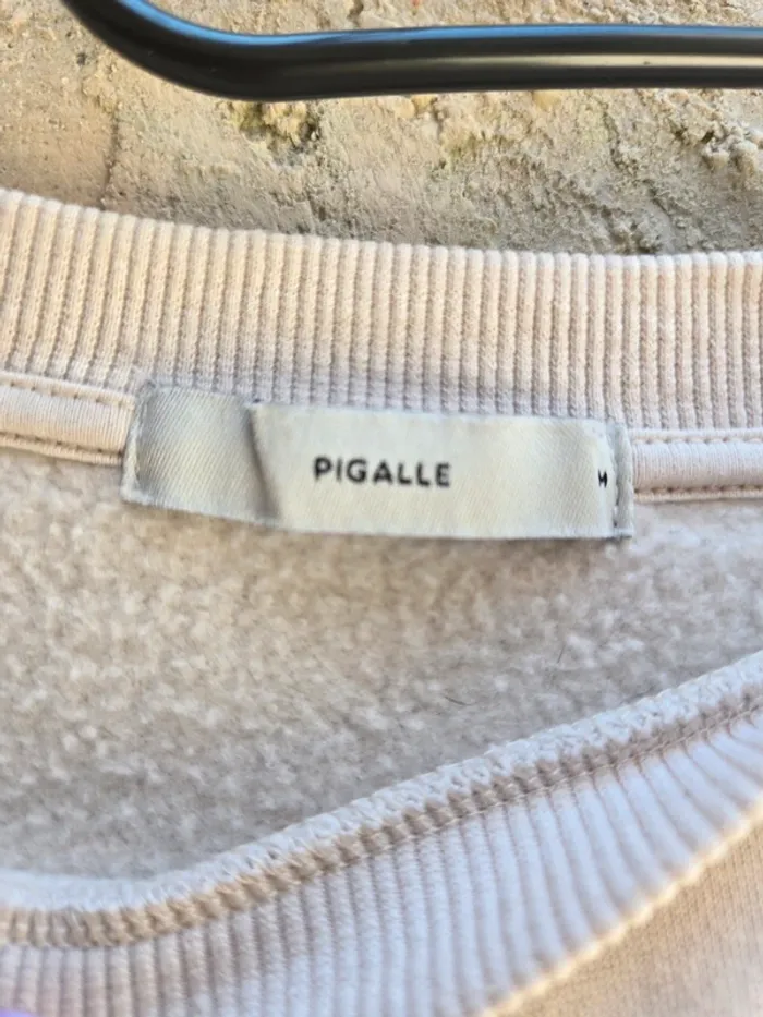Pull court Virginia Pigalle taille M - photo numéro 2