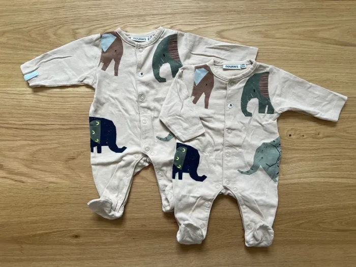 Lot de pyjama assortis