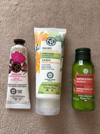 Lot cosmétiques Yves rocher 