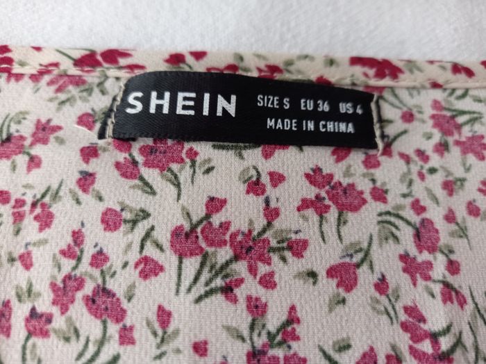 BLOUSE Beige Fleuri. - photo numéro 5