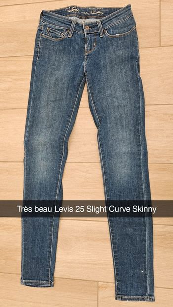 Levis T25