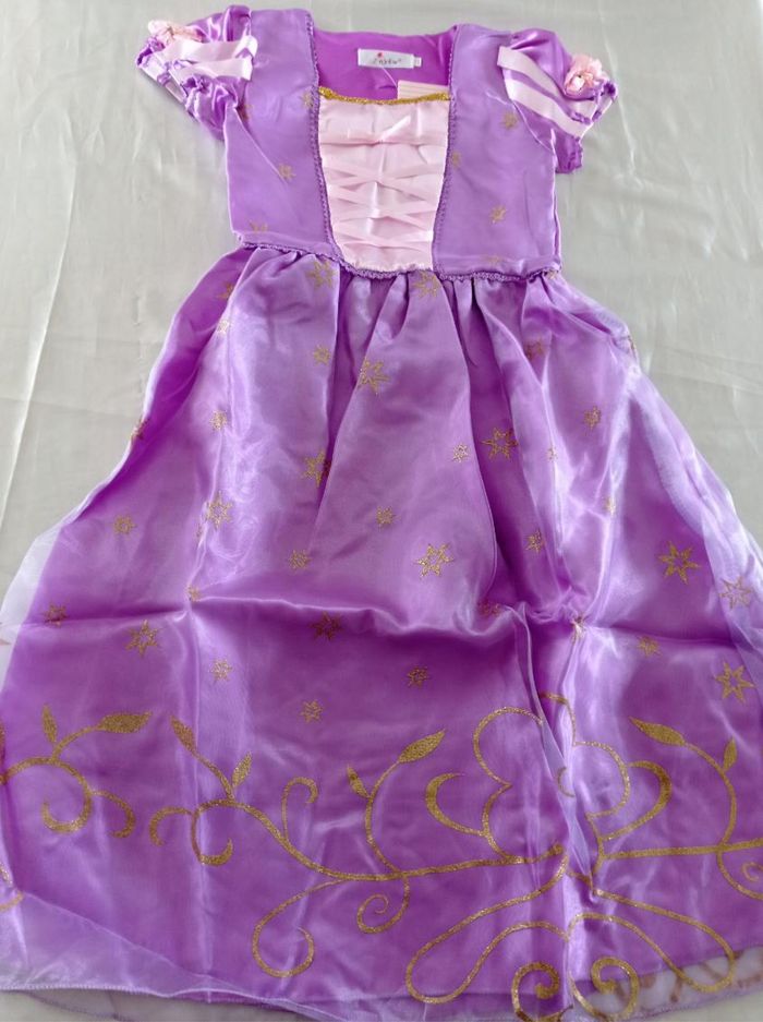 Déguisement robe princesse raiponce violette 6ans - photo numéro 5