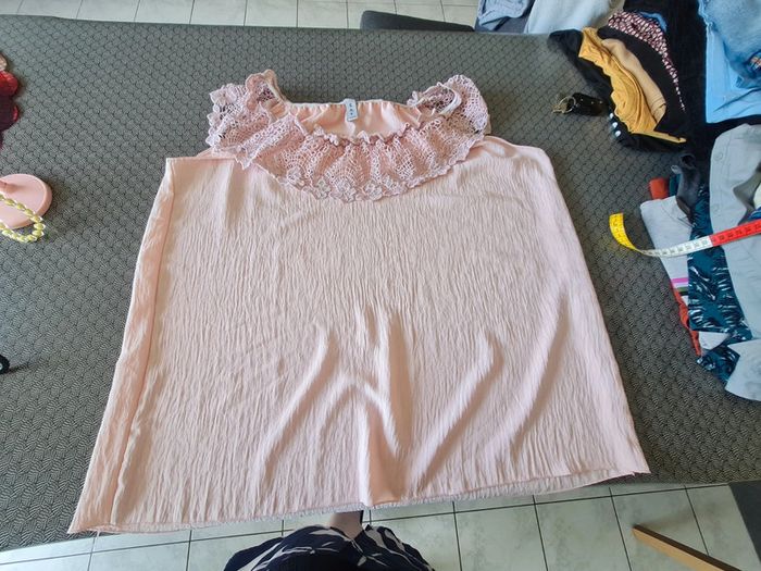 Long Tee-shirt dentelle - photo numéro 4