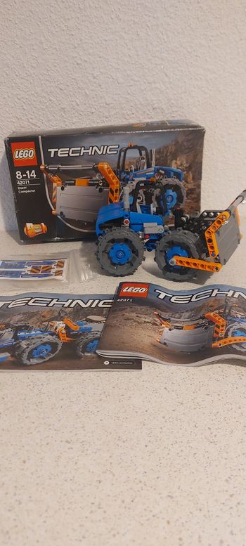 Lego technic bulldozer
