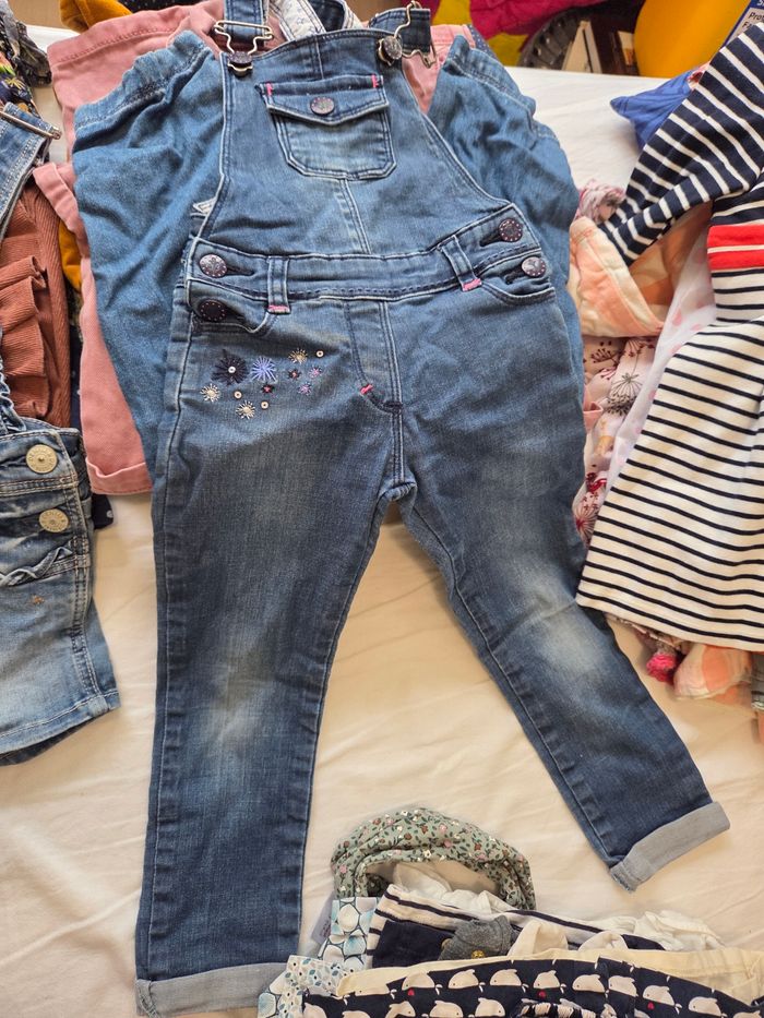 Lot vêtements 24 mois - photo numéro 9