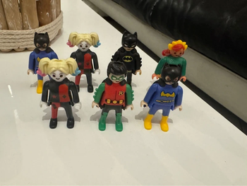 7 Playmobils