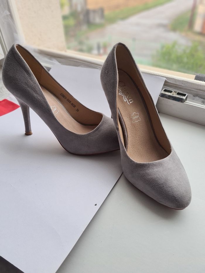 Talon femme 36 - photo numéro 2