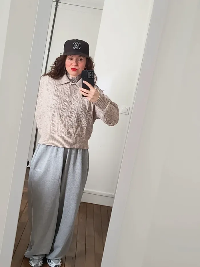 Sweat H&M taille S 36 - photo numéro 2