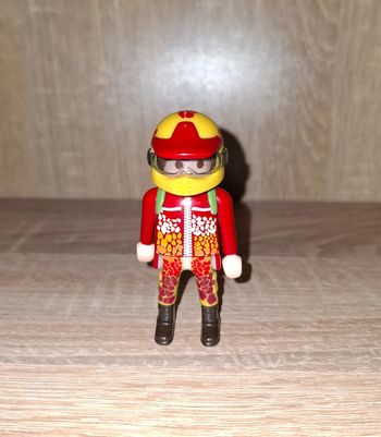 Pilote de moto playmobil