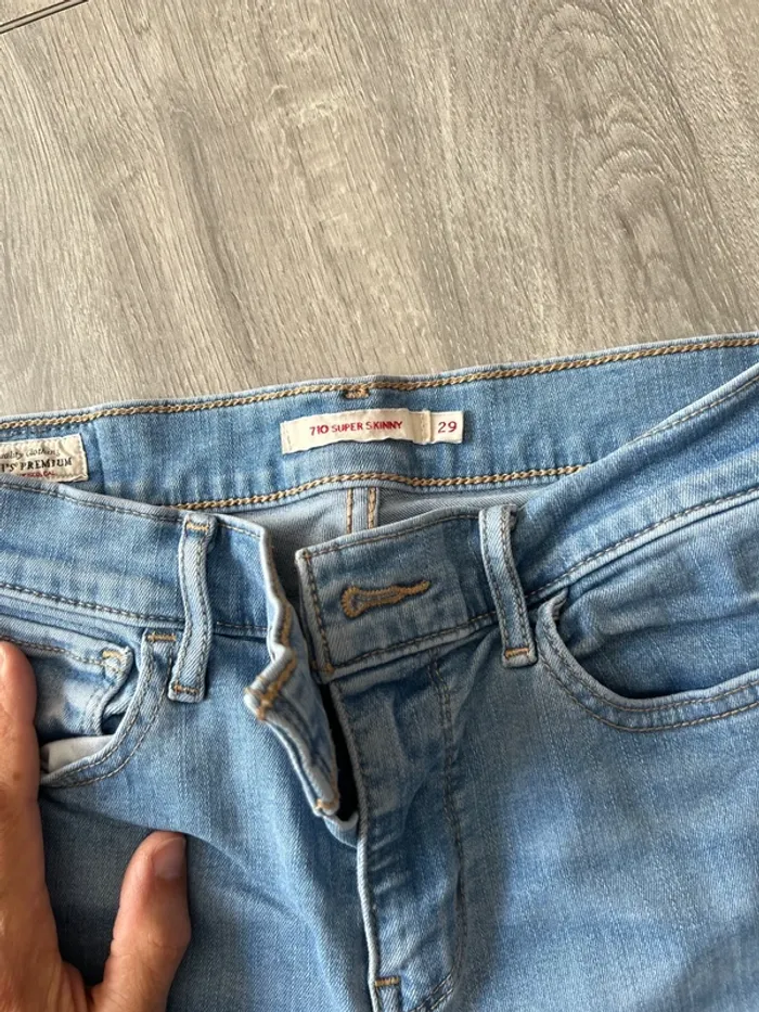 Jean levi’s 710 super skinny taille 29 - photo numéro 4