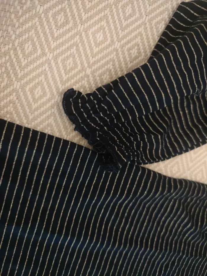 Tee shirt marinière marine or Kiabi 12 ans - photo numéro 4