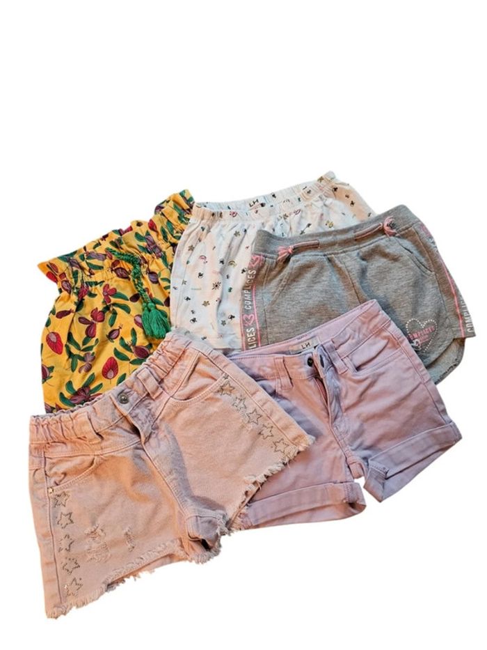 Lot de 4 short + 1 offert / 6 ans