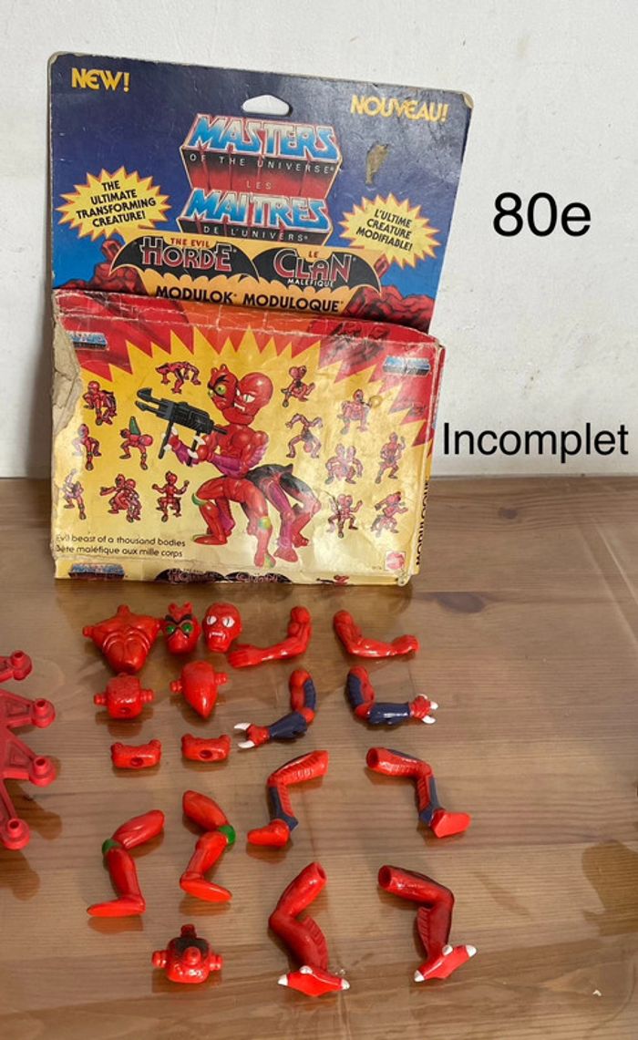 boîte avec MOTU Modulok maîtres de l’univers He-man Masters of the Universe mattel