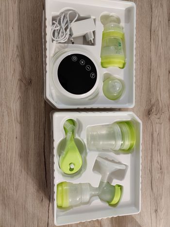 Tire Lait Mam très bon état