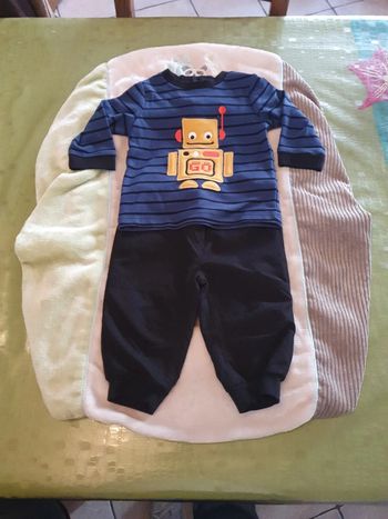 Ensemble décontracté 6 mois