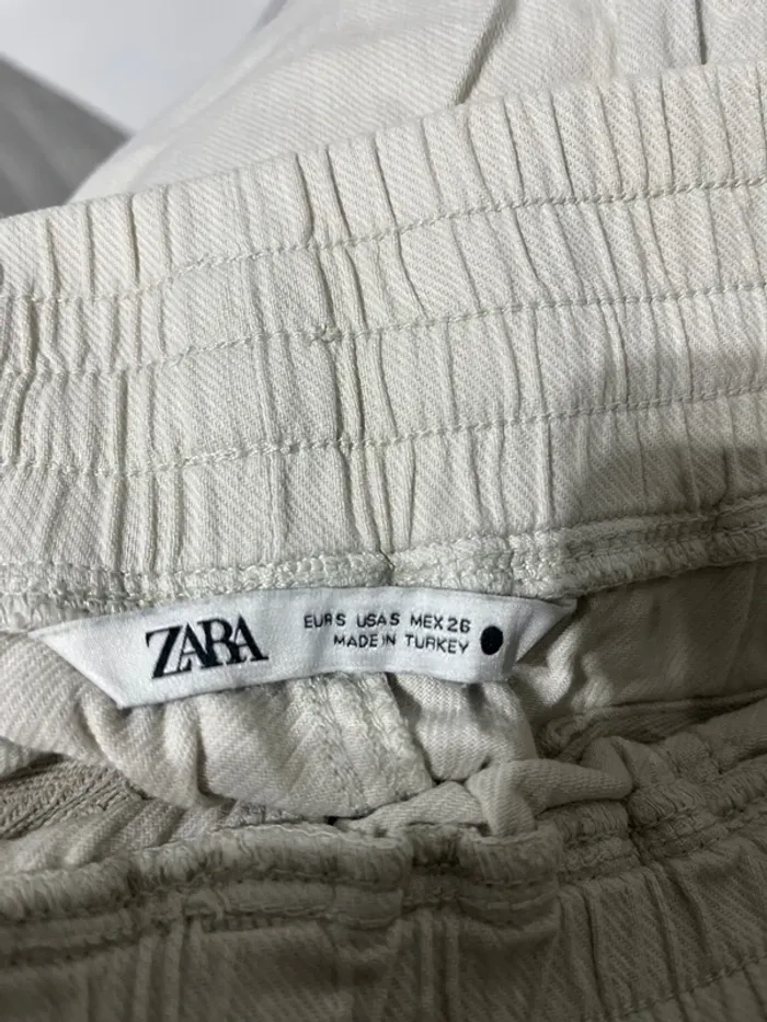 Pantalon beige Zara court - photo numéro 3