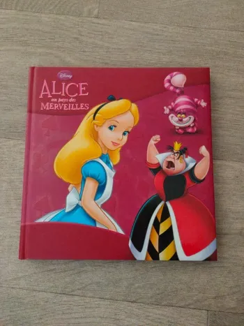 Alice aux pays des merveilles