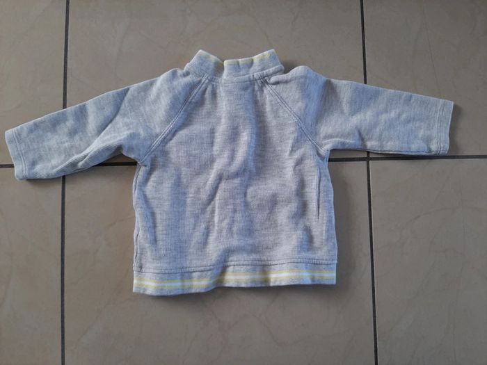 Veste garçon 6 mois - photo numéro 2