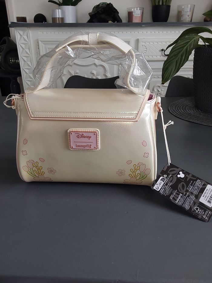 Sac STICH LOUNGEFLY - photo numéro 3