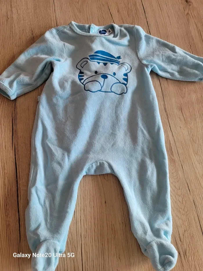 Pyjamas