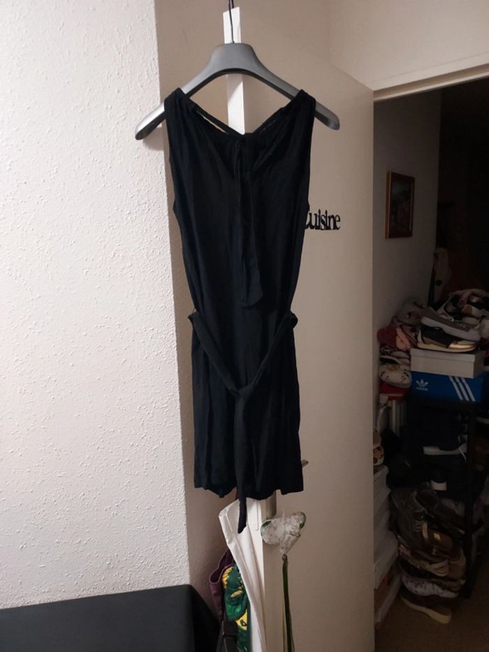 Petite robe noire femme S - photo numéro 2