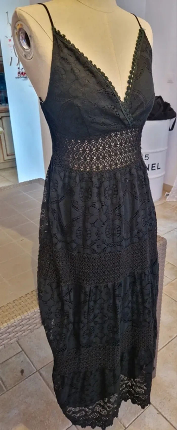 Robe bohème dentelle noir - photo numéro 2