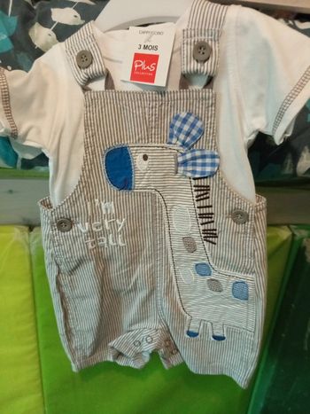 Ensemble garçon 3 mois neuf avec étiquette