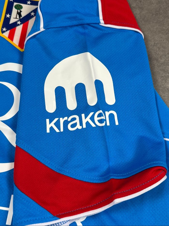 Maillot foot atlhetico Madrid - photo numéro 7