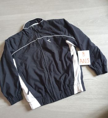 Veste sport 8ans garçon