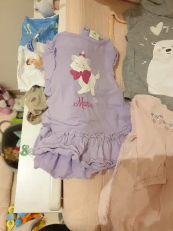 Tee-shirt manche longue disney marie