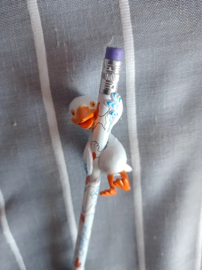 Crayon cagou de Nouvelle Calédonie - photo numéro 3