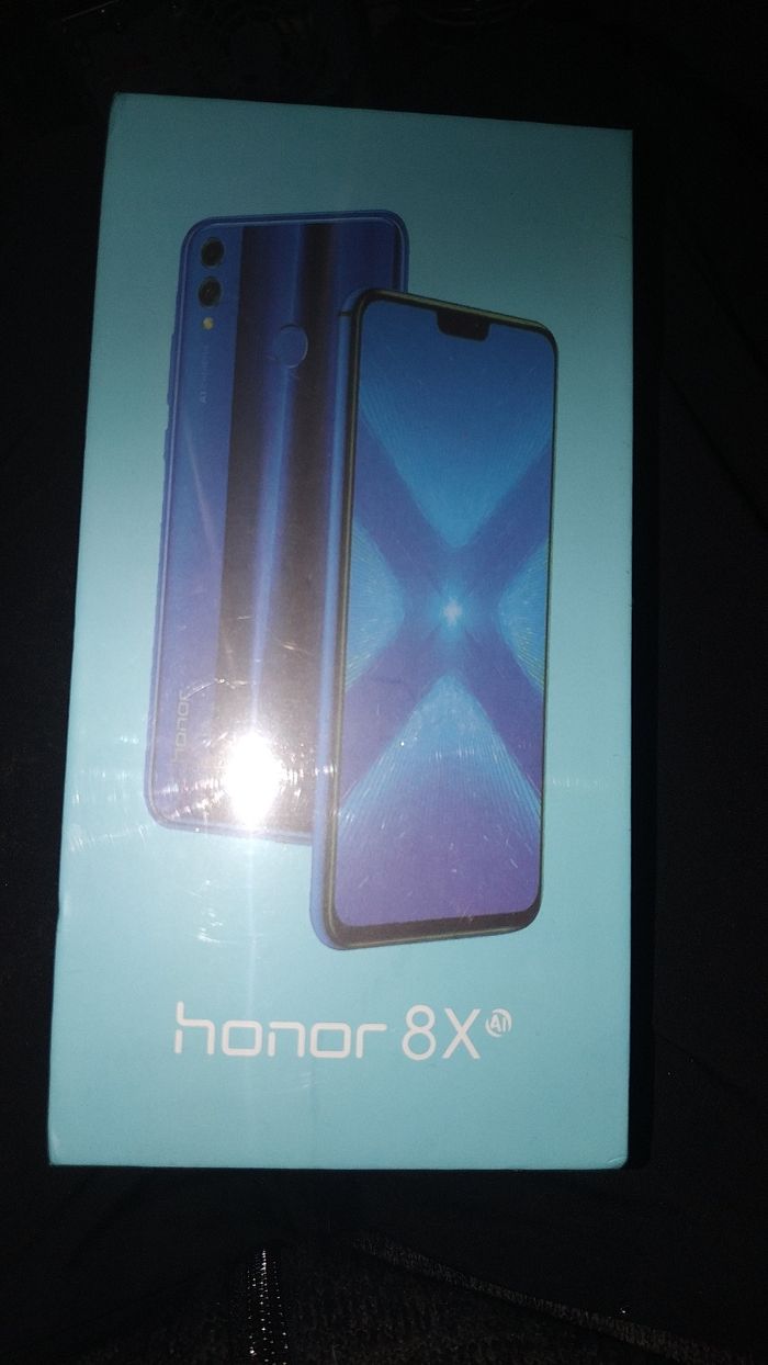 Honor x8 smartphone