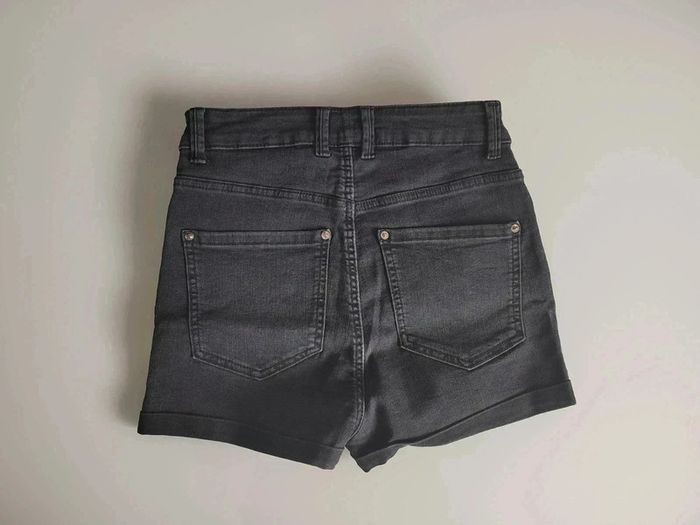10 € Short noir Pimkie taille 34 - photo numéro 2