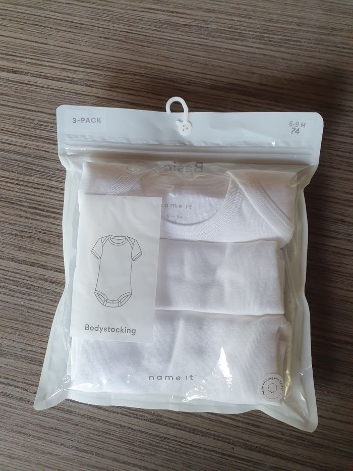 Lot de 3 bodies blancs pour bébé Name It 🖤