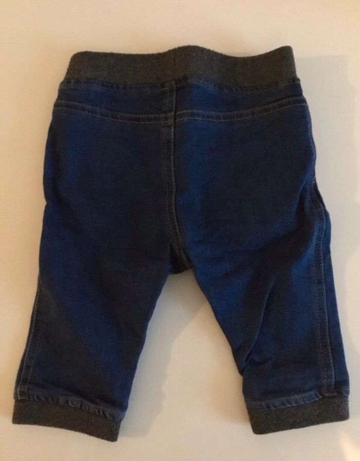 Jean bébé - 6 mois - photo numéro 2
