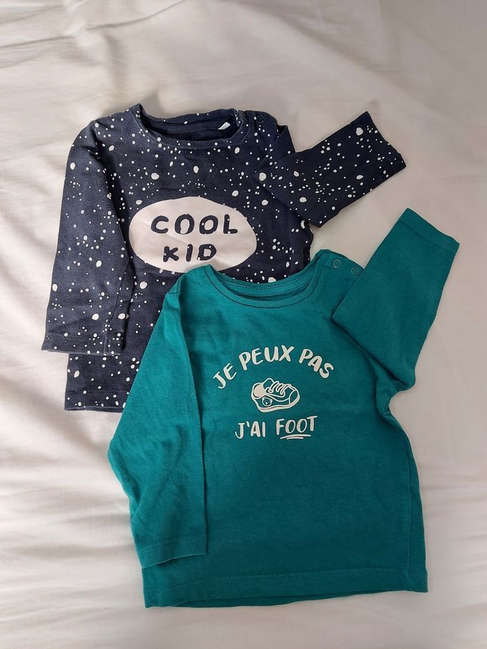 Lot 2 pulls noir à pois blancs et vert 6 mois