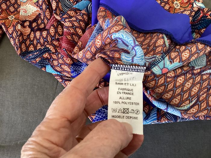 TEE shirt très classe « Sam et Lili «  vérifiez les mesures taille vraiment grand - photo numéro 5