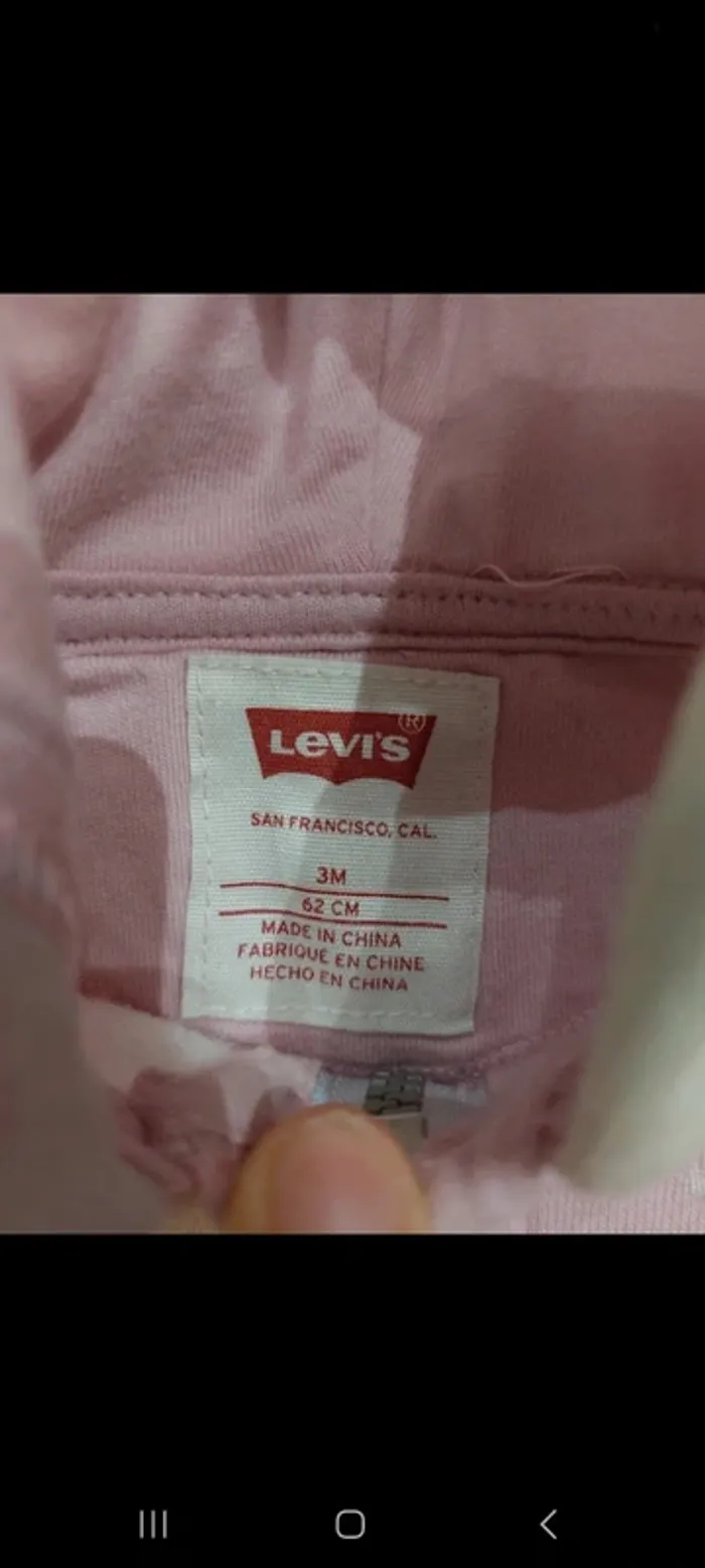 Gilet levi's 3 mois - photo numéro 2