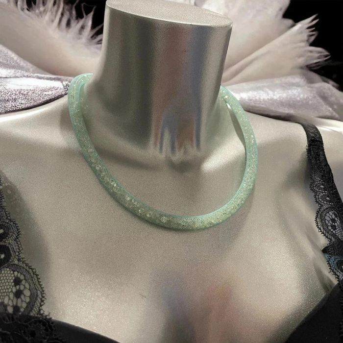 Splendide collier style Swarovski