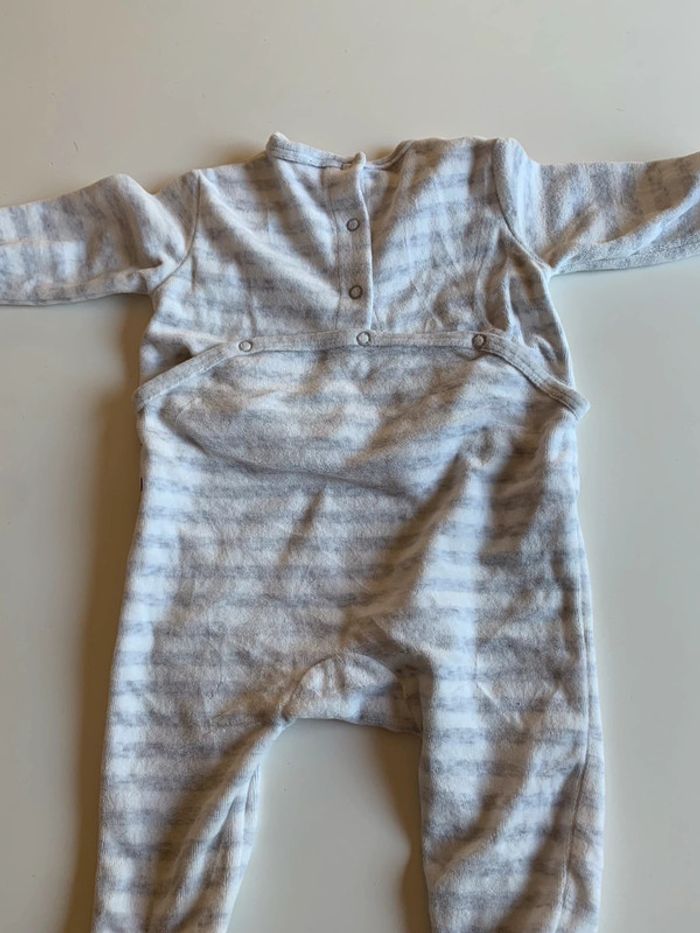Pyjama - photo numéro 4