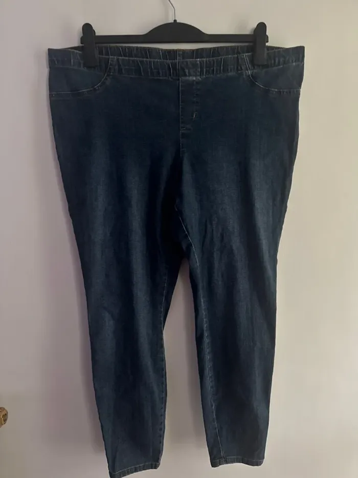 Pantalon jeans taille 48