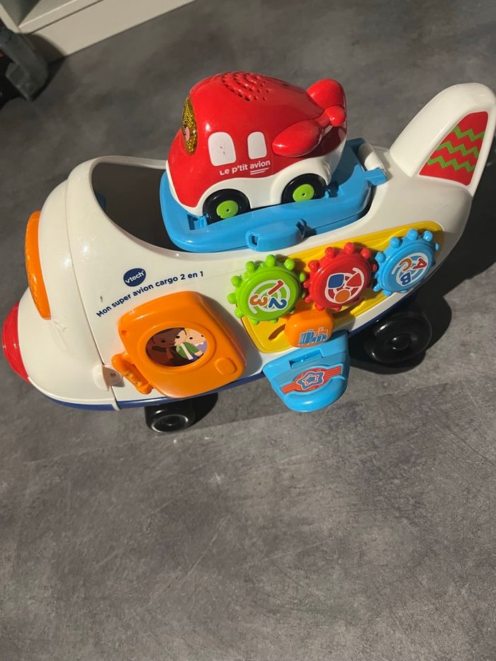 Tut tut bolides  avion