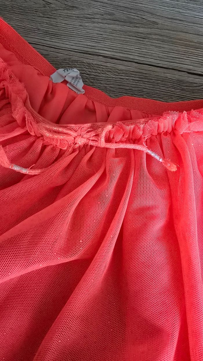 Jupe a paillettes h&m 6 ans - photo numéro 4