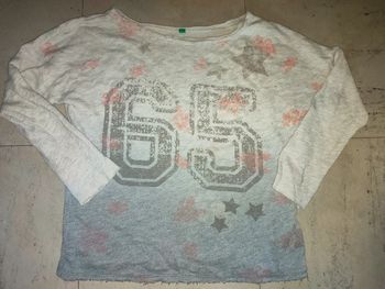 Pulls fille taille 7/8 ans Benetton