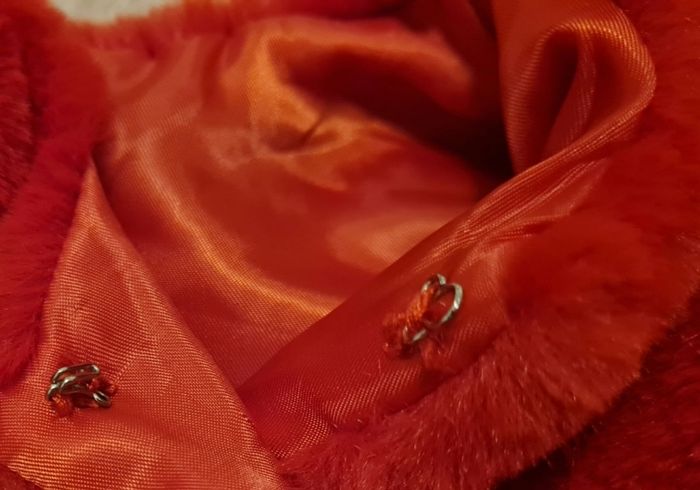 Robe en feutre rouge + veste cardigan 12 mois - photo numéro 8