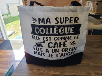 sac ma super collègue elle est comme le café