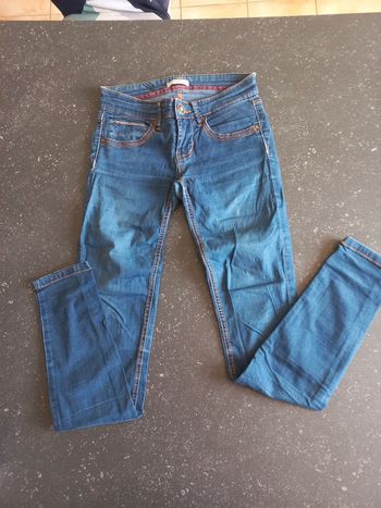 Jean stradivarius taille 32