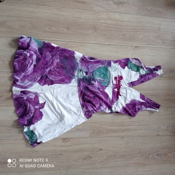 Robe à fleurs violettes t36 Desigual