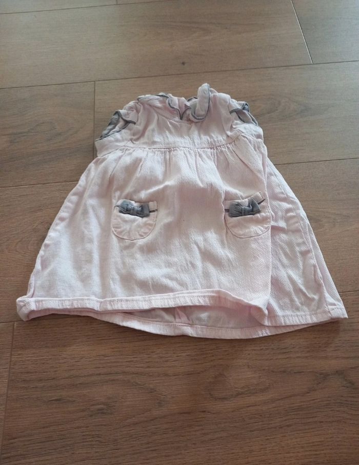 Lot vêtements fille 12 mois - photo numéro 7