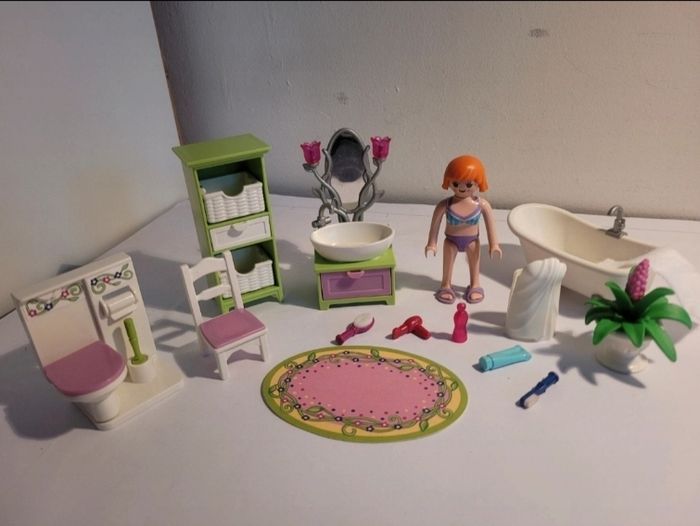 Salle de bain avec baignoire Playmobil 5307